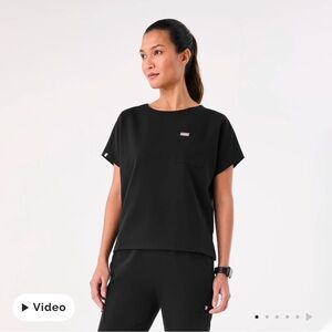 Figs Black Short Sleeve Women's Top
